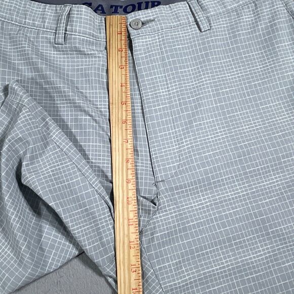 PGA Tour Men's Golf Shorts Active‎ Performance Stretch Plaid 36 Grey Inseam 10" - Picture 5 of 9